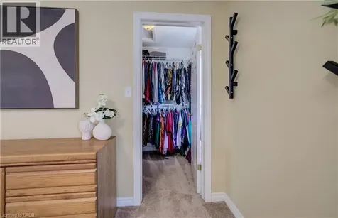 124 Prosperity Drive Kitchener ON N2E 4E8