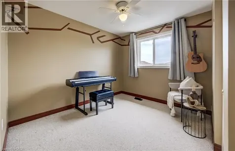 124 Prosperity Drive Kitchener ON N2E 4E8