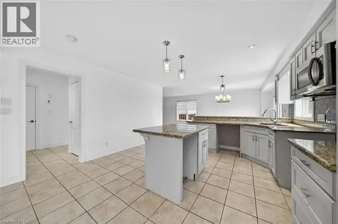 9128 Hendershot Boulevard Niagara Falls ON L2H 0E3