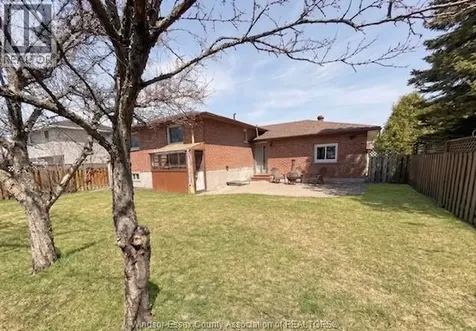 3295 Romeo Street Val Caron ON P3N 1G5