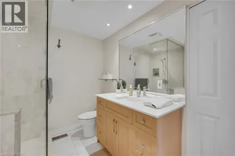 2411 Sovereign Street Oakville ON L6L 1M1