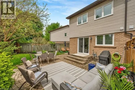 2411 Sovereign Street Oakville ON L6L 1M1