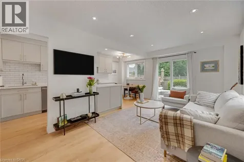 2411 Sovereign Street Oakville ON L6L 1M1