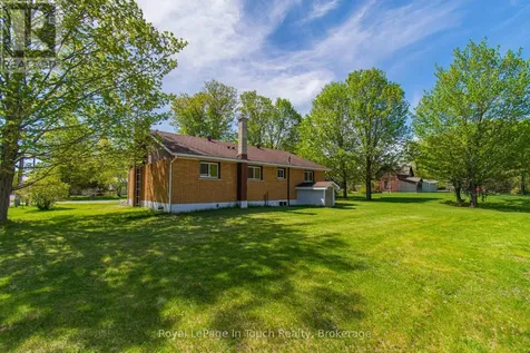 859 Cedar Point Road Tiny ON L9M 0K2