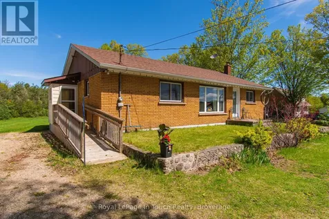 859 Cedar Point Road Tiny ON L9M 0K2