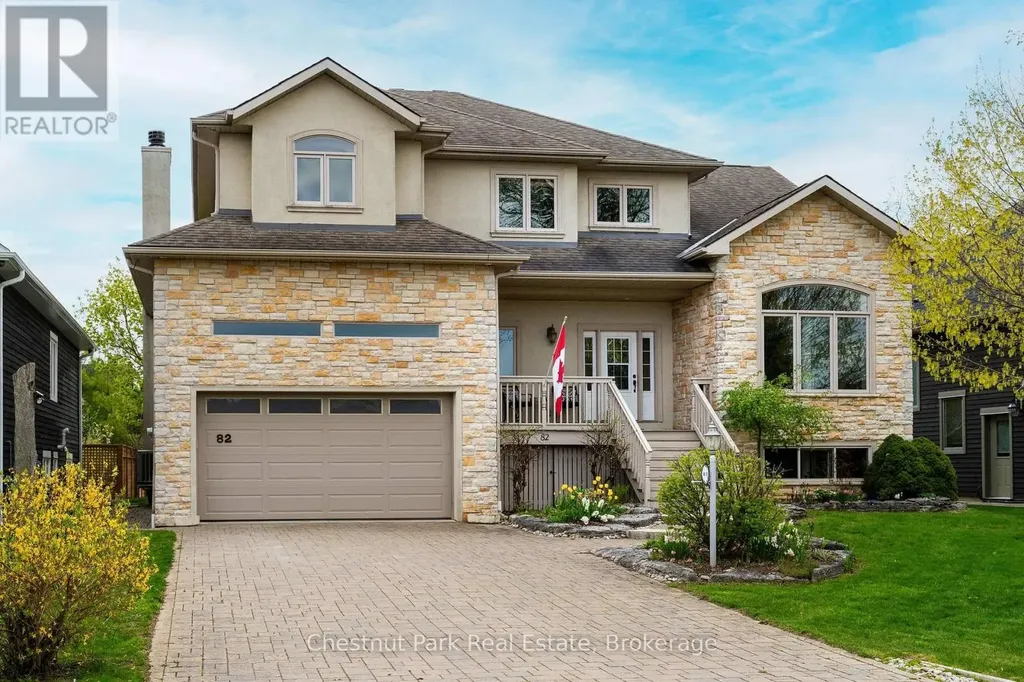 82 Stanley Street Collingwood ON L9Y 0G7