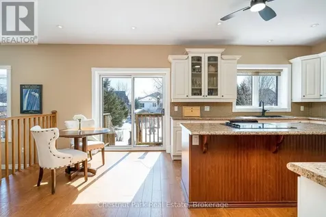 82 Stanley Street Collingwood ON L9Y 0G7