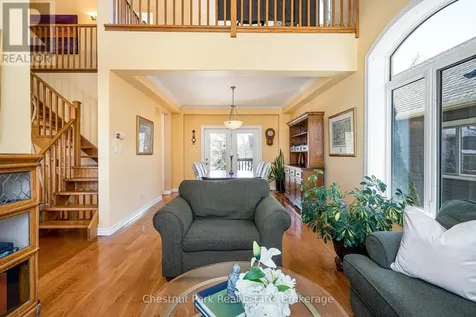 82 Stanley Street Collingwood ON L9Y 0G7