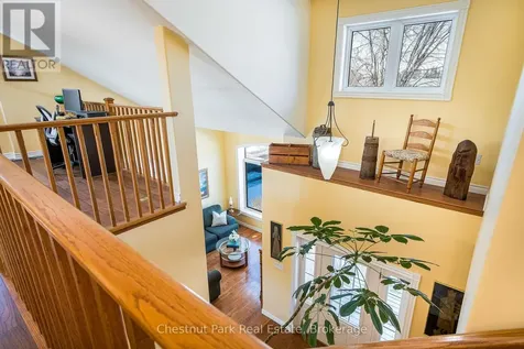 82 Stanley Street Collingwood ON L9Y 0G7