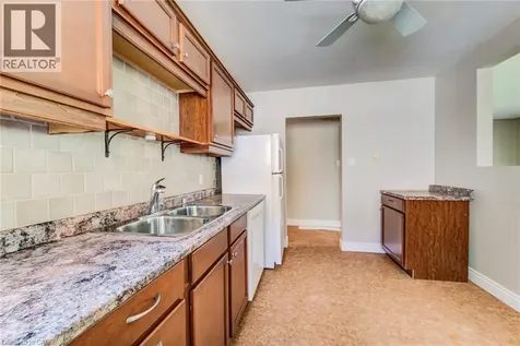 71 Brandon Avenue Kitchener ON N2M 2J2