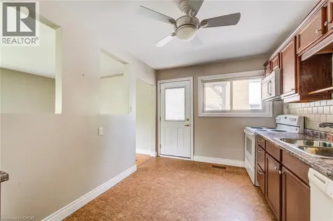 71 Brandon Avenue Kitchener ON N2M 2J2