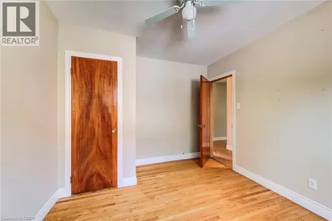 71 Brandon Avenue Kitchener ON N2M 2J2