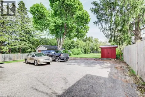 71 Brandon Avenue Kitchener ON N2M 2J2