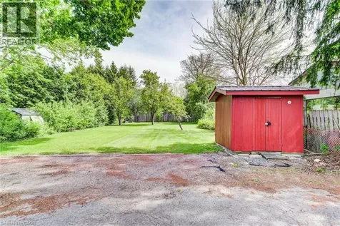 71 Brandon Avenue Kitchener ON N2M 2J2
