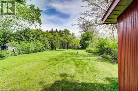 71 Brandon Avenue Kitchener ON N2M 2J2