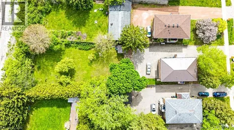 71 Brandon Avenue Kitchener ON N2M 2J2