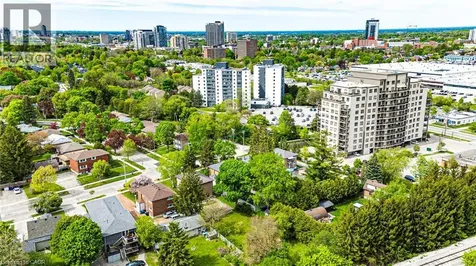 71 Brandon Avenue Kitchener ON N2M 2J2