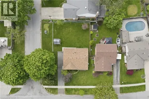 31 Willcher Drive St. Catharines ON L2M 7C6