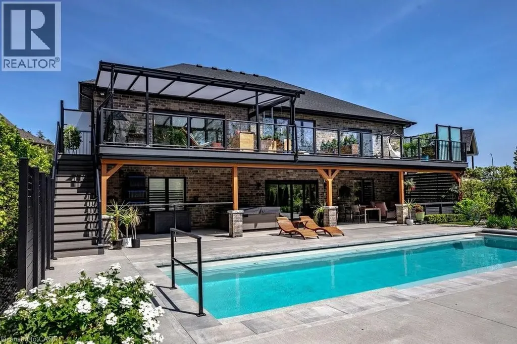 165 Newport Lane Port Dover ON N0A 1N7