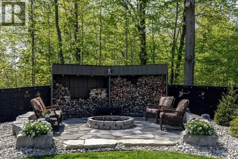 165 Newport Lane Port Dover ON N0A 1N7
