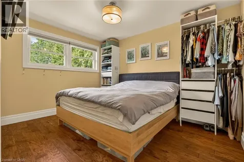 1396 Niels Avenue Burlington ON L7P 2E4