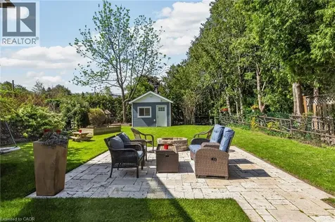 1396 Niels Avenue Burlington ON L7P 2E4