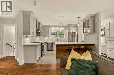 1396 Niels Avenue Burlington ON L7P 2E4