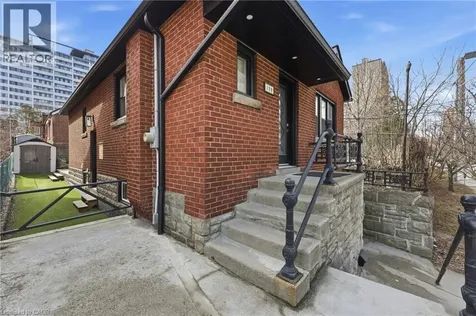 129 Jackson Street West Hamilton ON L8P 1L8