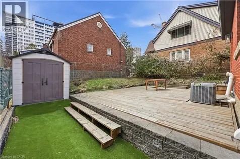 129 Jackson Street West Hamilton ON L8P 1L8