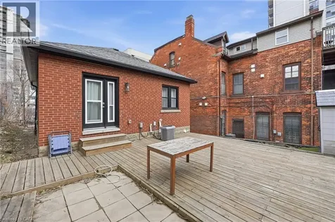 129 Jackson Street West Hamilton ON L8P 1L8