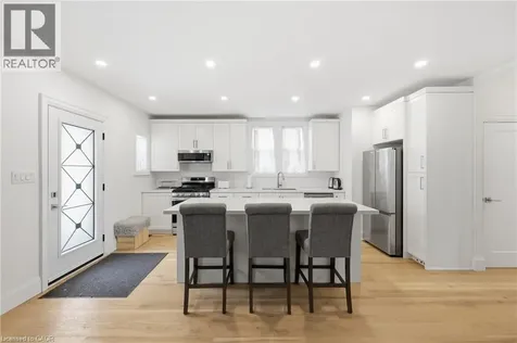 129 Jackson Street West Hamilton ON L8P 1L8
