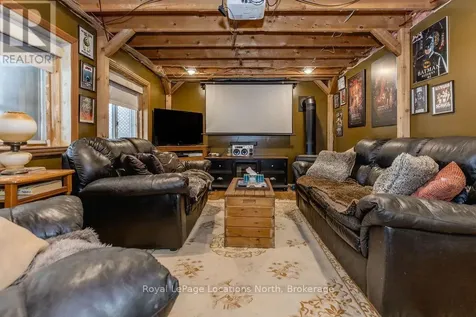 43 Sunnyside Lane Wasaga Beach ON L9Z 2M5