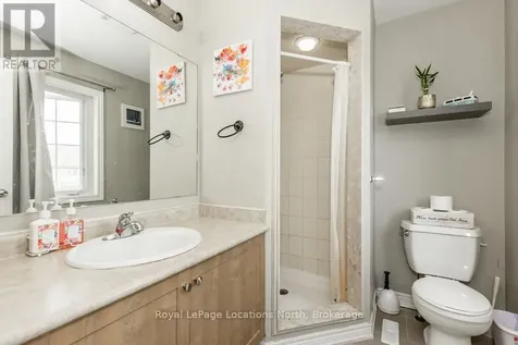 16 Arcadia Road Wasaga Beach ON L9Z 3C7