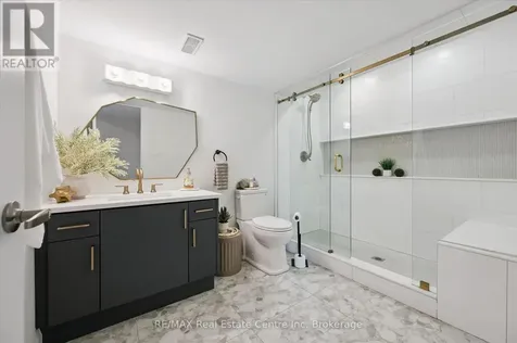 3 Queensbrook Crescent Cambridge ON N1S 0E5