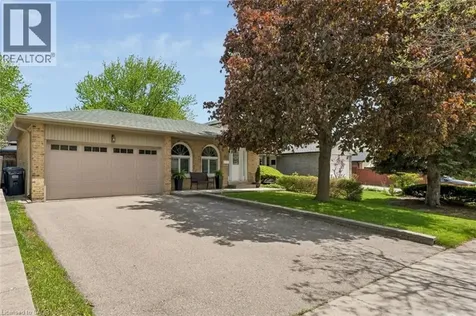 14 Massey Street Brampton ON L6S 2W1