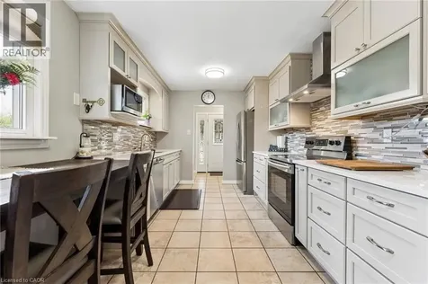 14 Massey Street Brampton ON L6S 2W1