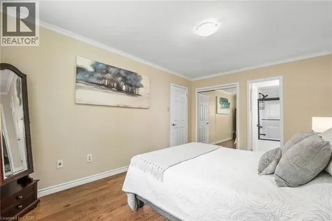 14 Massey Street Brampton ON L6S 2W1