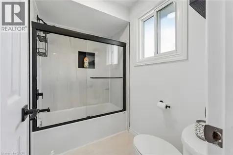 14 Massey Street Brampton ON L6S 2W1