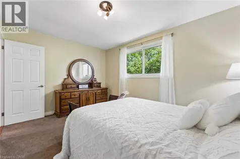 14 Massey Street Brampton ON L6S 2W1