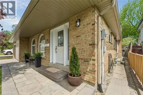 14 Massey Street Brampton ON L6S 2W1