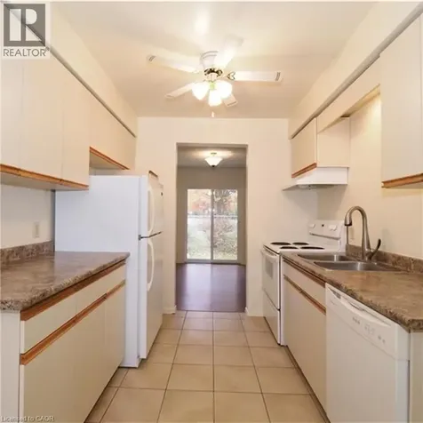 425 Kingscourt Drive Waterloo ON N2K 3R4