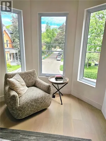 18 Alanson Street Hamilton ON L8N 1W5