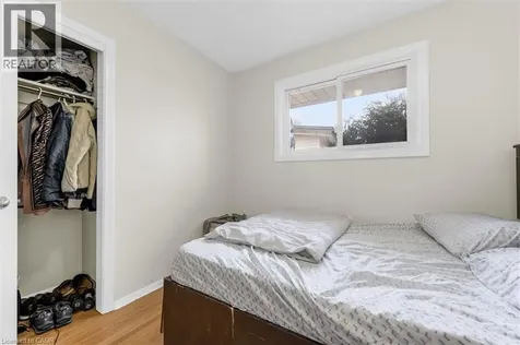 46 Beaconsfield Drive Hamilton ON L8T 2W9