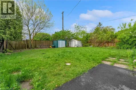 46 Beaconsfield Drive Hamilton ON L8T 2W9