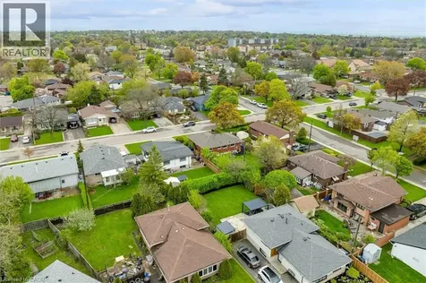 46 Beaconsfield Drive Hamilton ON L8T 2W9