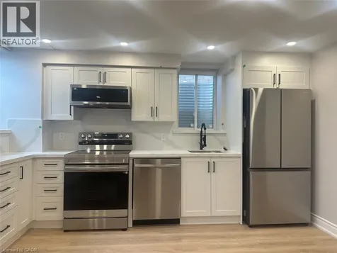 22 Gunn Avenue Brantford ON N3T 0V3