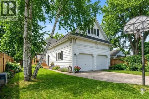 422 Greenfield Street Petrolia ON N0N 1R0