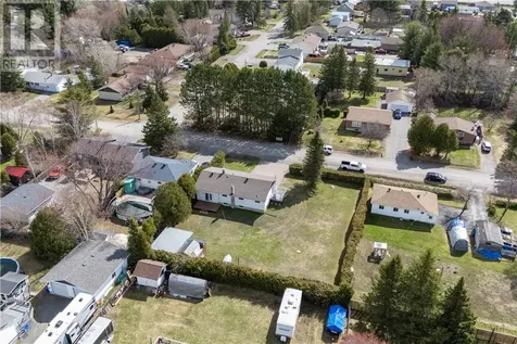2893 Baker Avenue Val Caron ON P3N 1J9