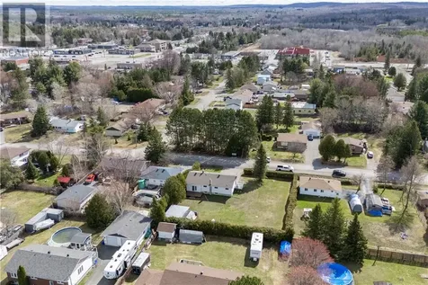 2893 Baker Avenue Val Caron ON P3N 1J9