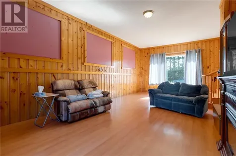 2893 Baker Avenue Val Caron ON P3N 1J9